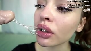 HD Spit Play Live Dildo Blow Job Mary Moody Drooling Spit