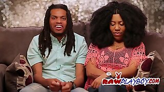 Negras bébé sexy ficando realmente selvagens e sexy com sua esposa